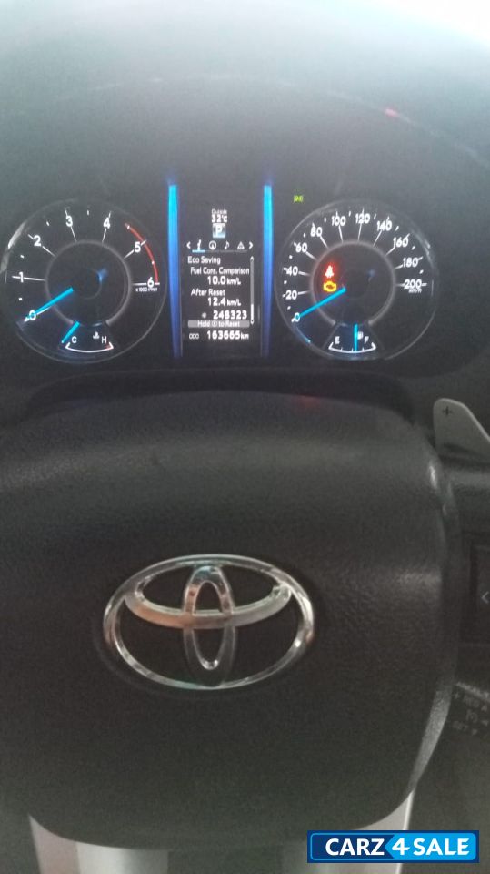 Toyota Fortuner 2.8L 4X2 AT