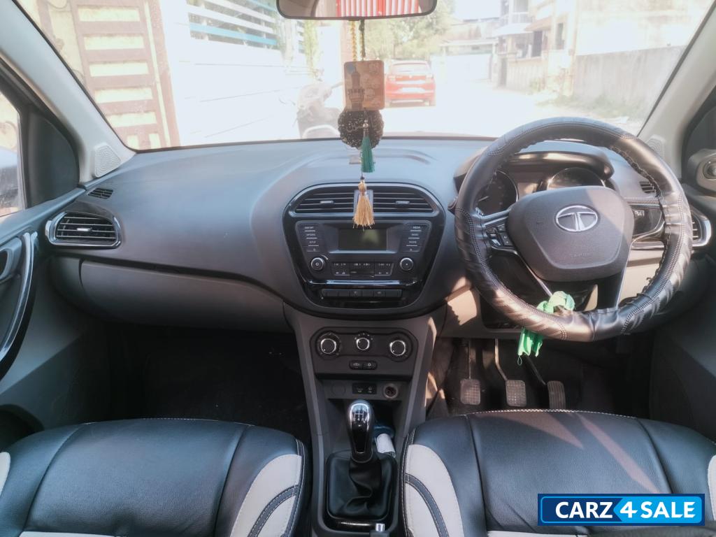 Roman Selver Tata Tigor XZ