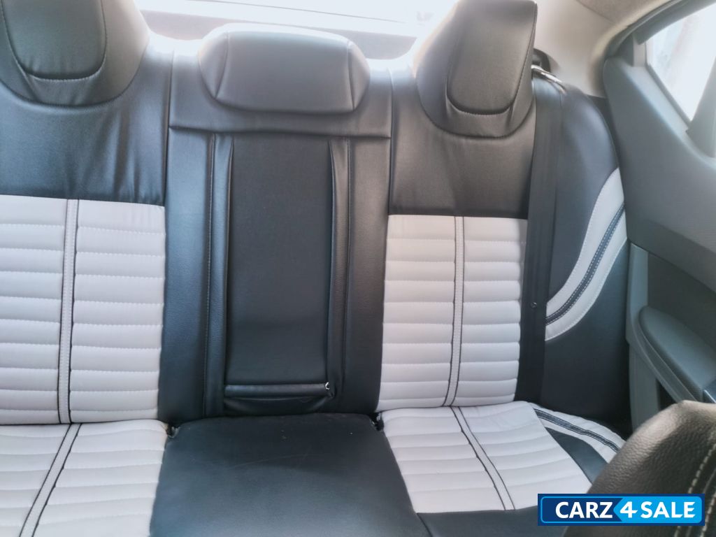 Roman Selver Tata Tigor XZ