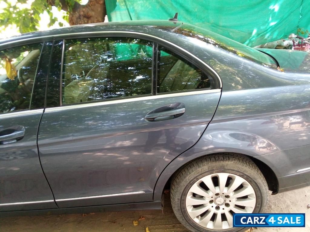 Mercedes-Benz C-Class 200 kompressor