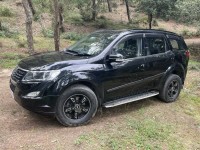 Volcanic Black Mahindra XUV 500 W5