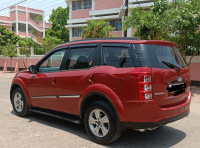 Mahindra XUV 500 W8