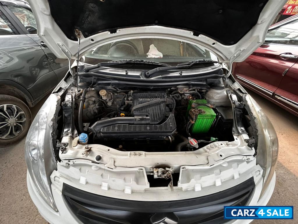 Pearl White Maruti Suzuki Dzire tour s cng