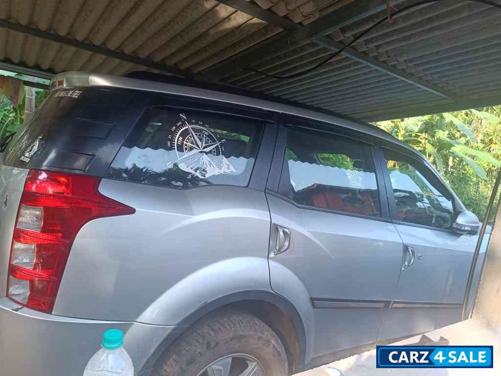 Silver Mahindra XUV 500 xuv 500
