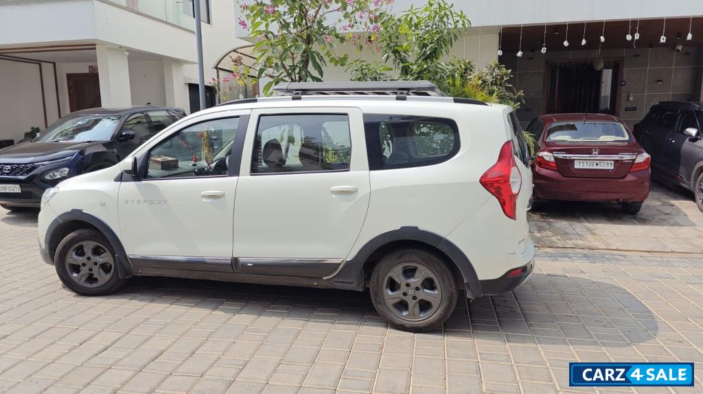Renault Lodgy 110PSRXZ8SEATER