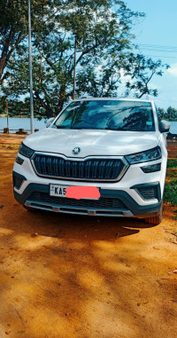 White Skoda Kushaq Ambition