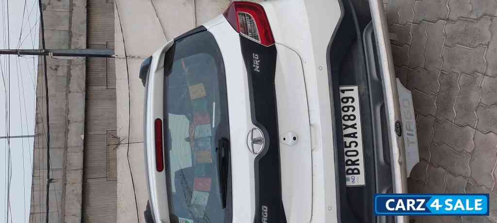 White Tata Tiago NRG XZ Automatic White Tata Tiago NRG XZ Automatic