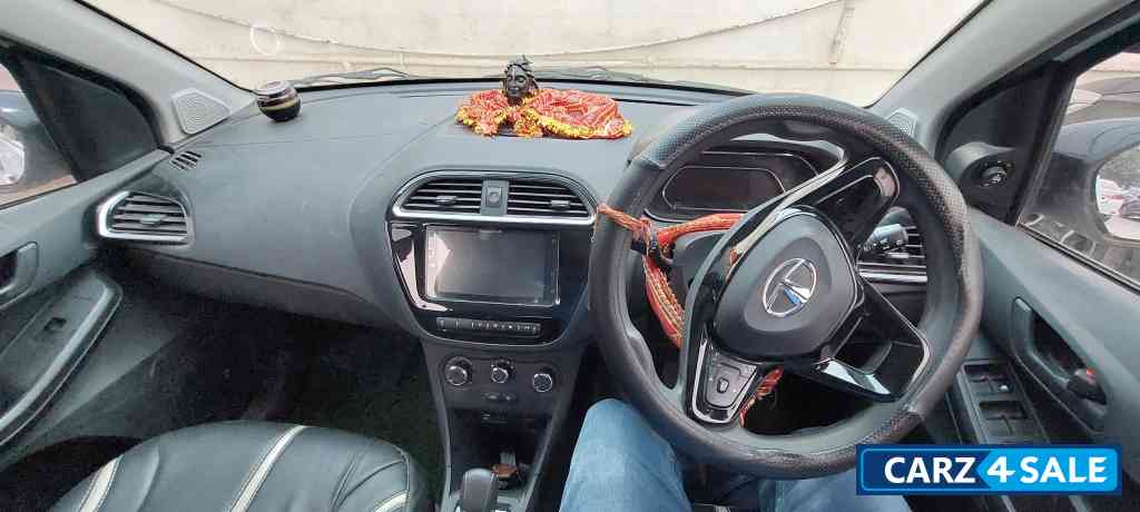 White Tata Tiago NRG XZ Automatic White Tata Tiago NRG XZ Automatic