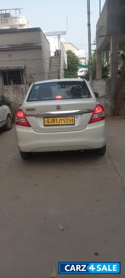 Maruti Suzuki Swift Cng petrol