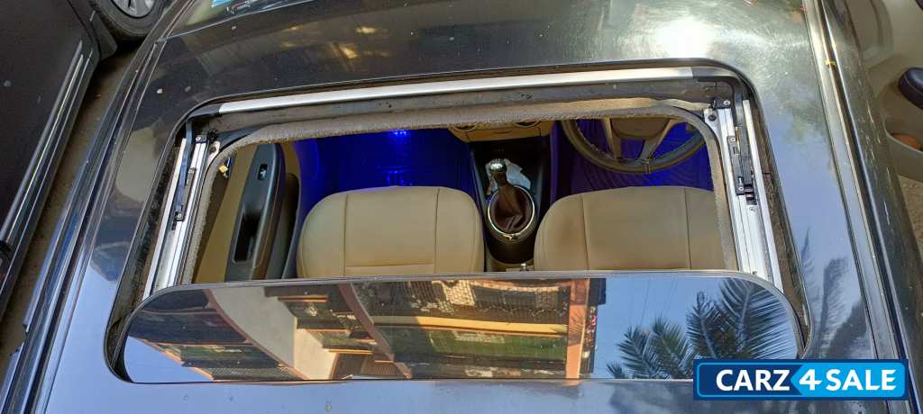 Hyundai i20 Asta with Sunroof