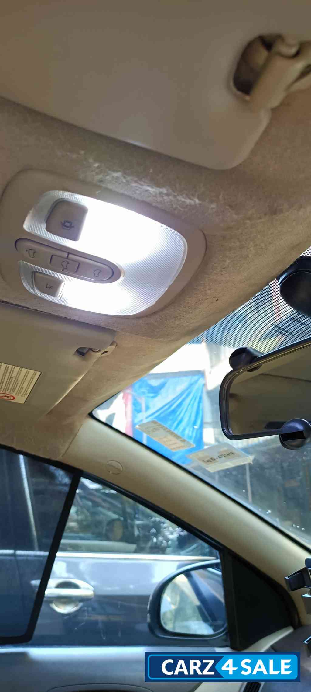 Hyundai i20 Asta with Sunroof