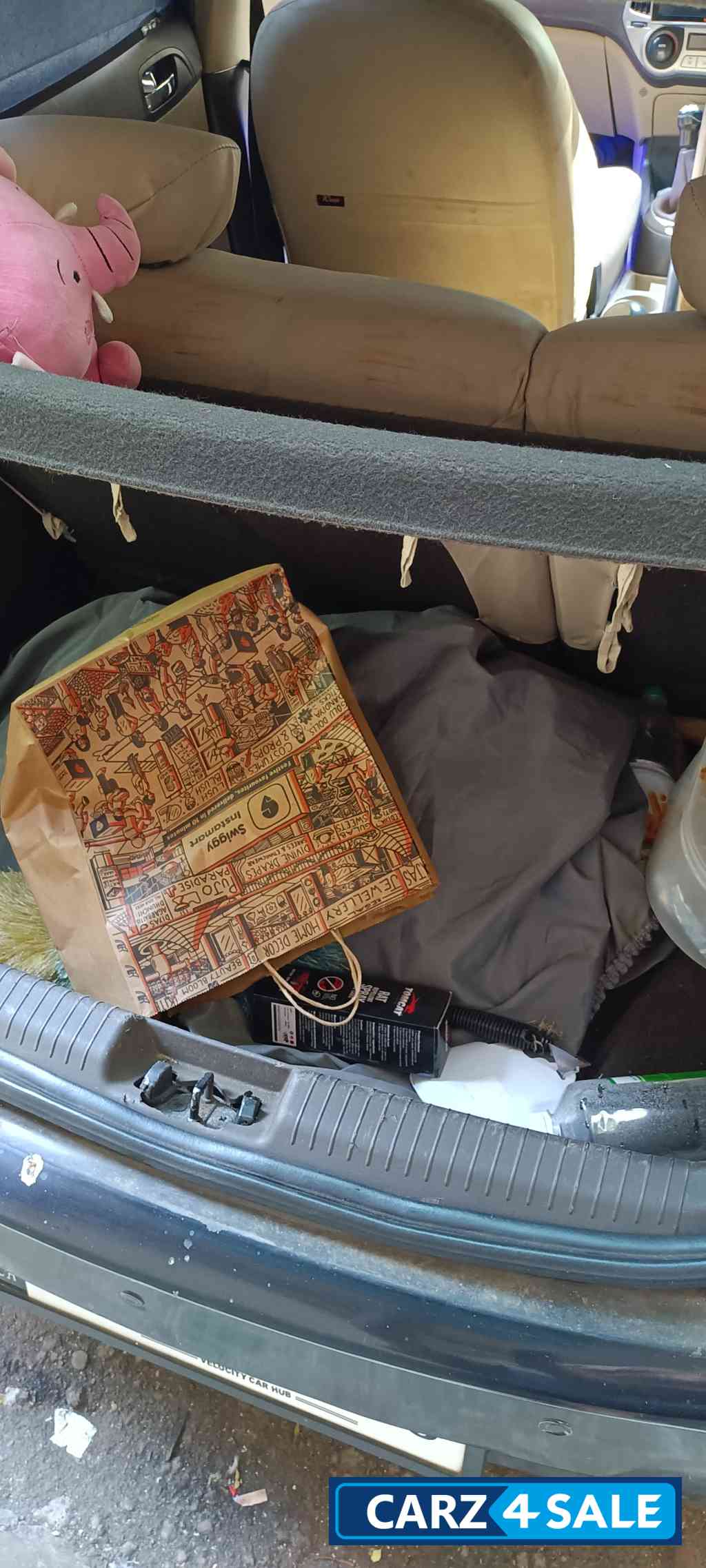 Hyundai i20 Asta with Sunroof