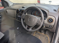 Silver Renault Lodgy World Edition