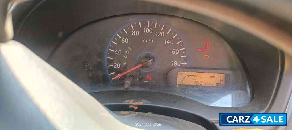 White Datsun Go Plus 2018T