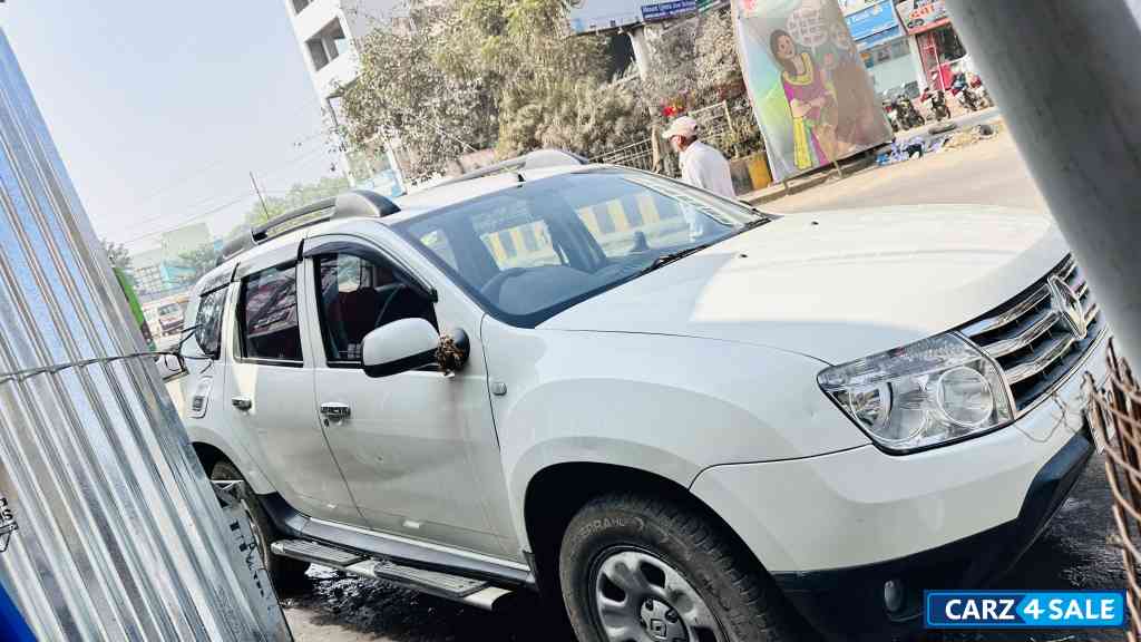 White Renault Duster Rxl Petrol