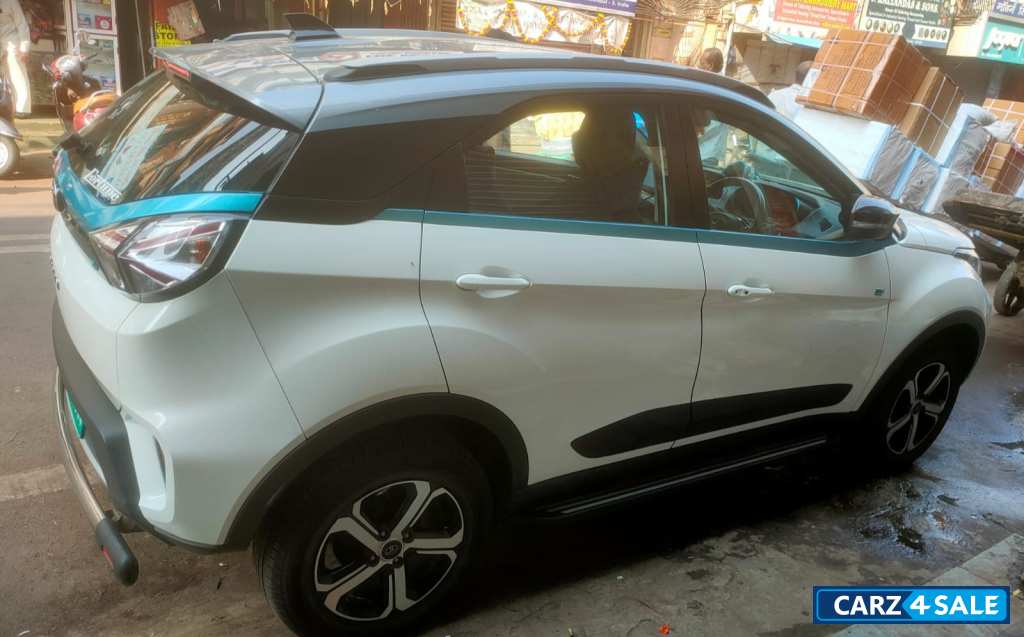 Tata Nexon Ev xz plus