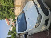 White Ford Ecosport Ambient