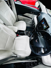 White Mahindra XUV400 Long range