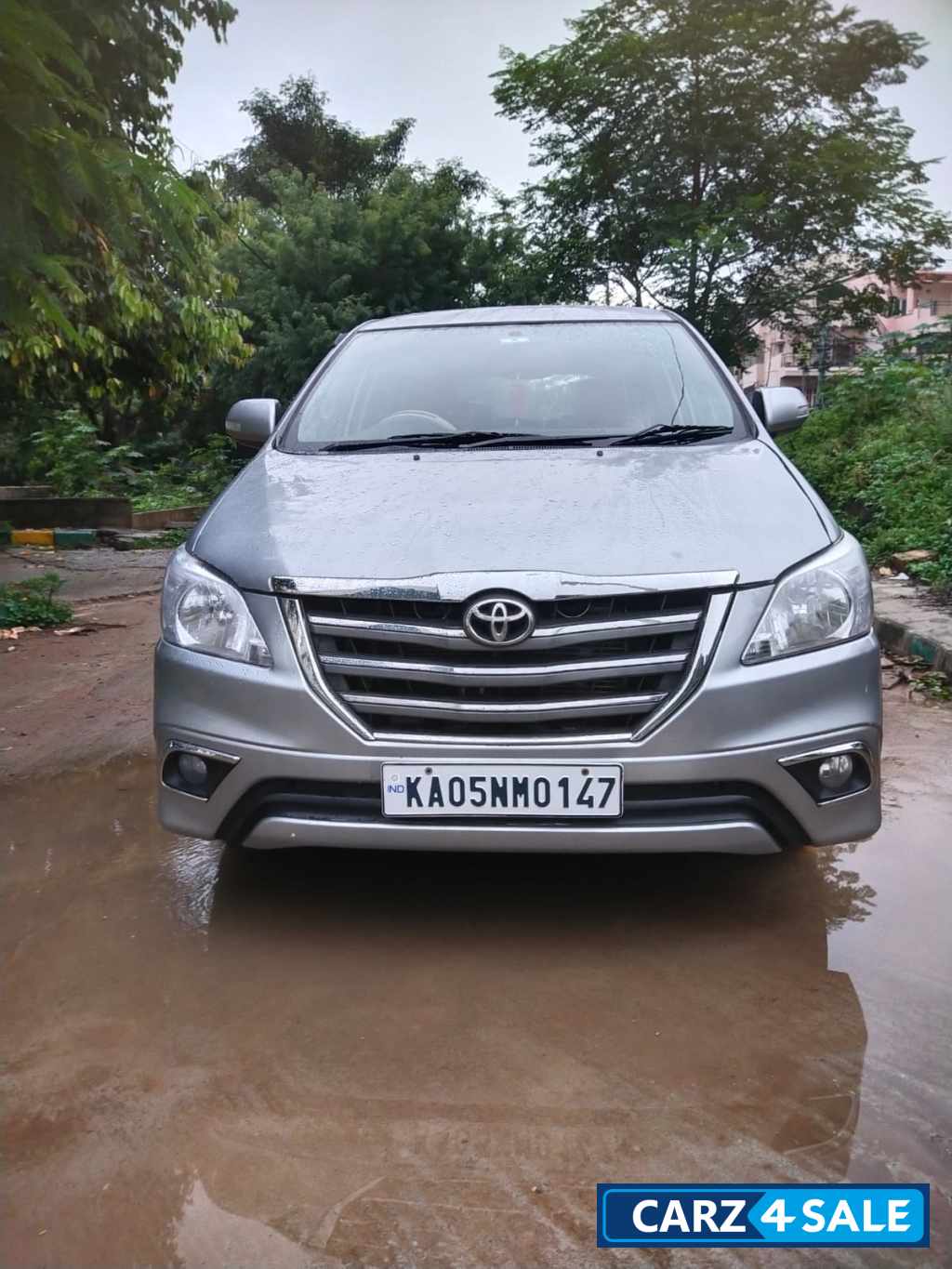 Toyota Innova 2.5 VX BS IV 8 STR