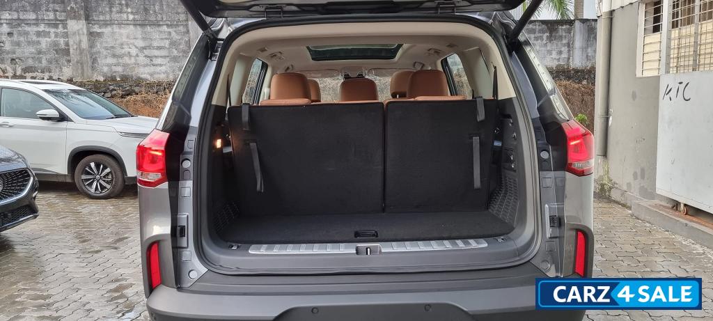 Metal Ash MG Gloster SAVVY 4x4 Diesel