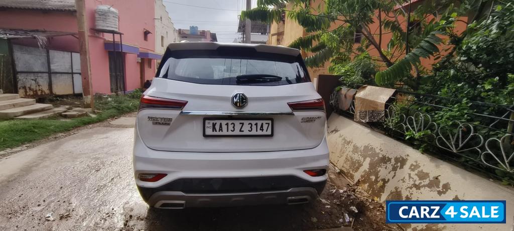 Candy White MG Hector Plus Sharp 6STR