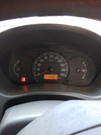 White Maruti Suzuki Dzire Swift dzire