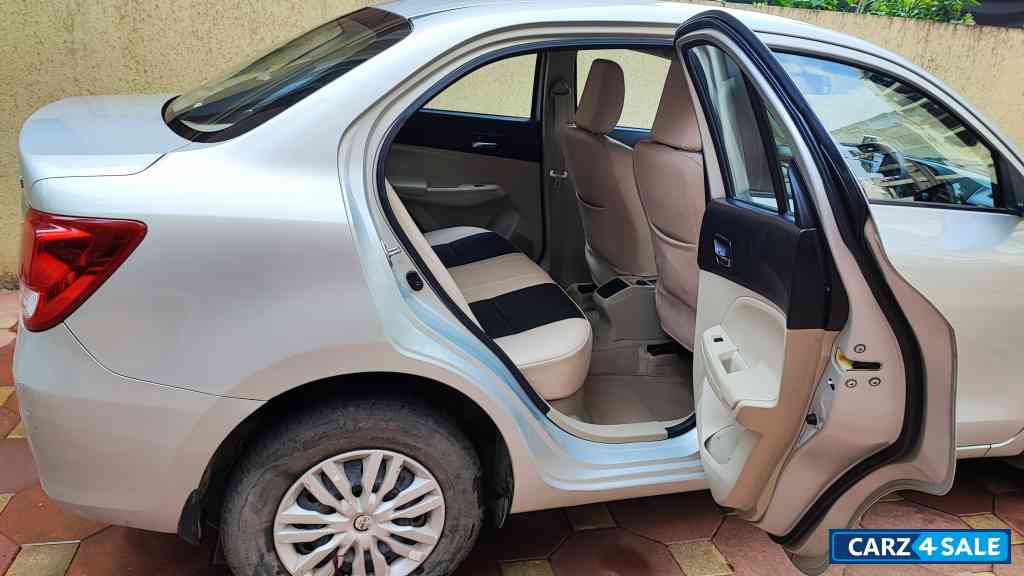Maruti Suzuki Dzire Vxi