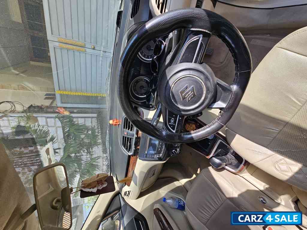 White Maruti Suzuki Dzire Vxi Amt