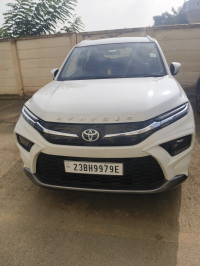 Toyota Urban Cruiser Hyryder S CNG