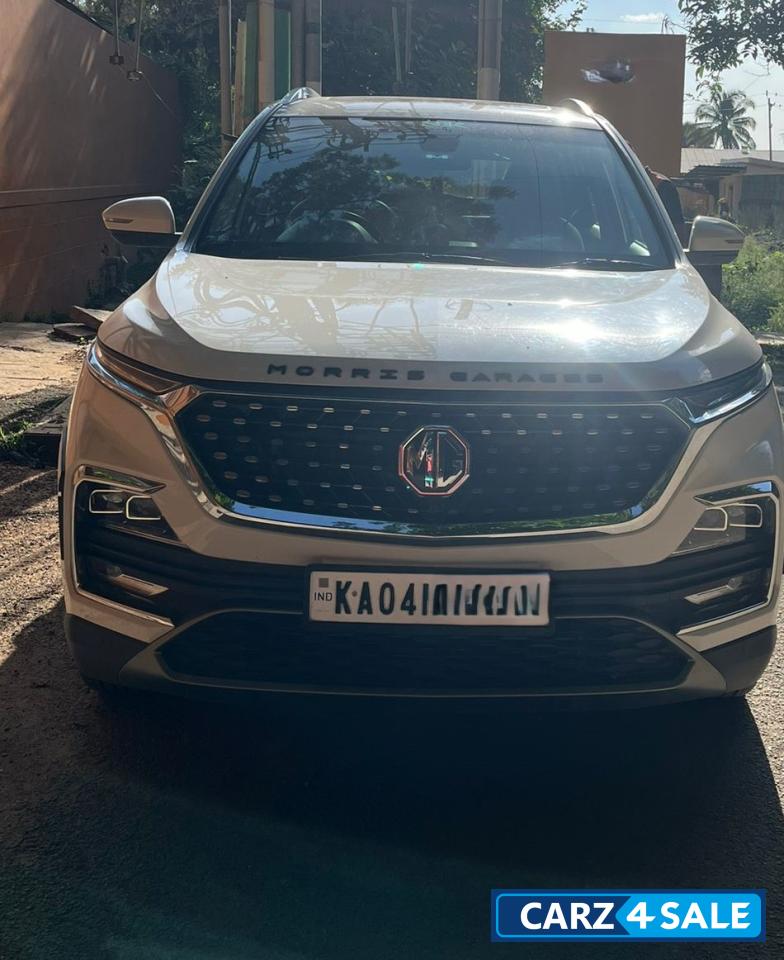 MG Hector PR 1.5MT Hybrid Sharp