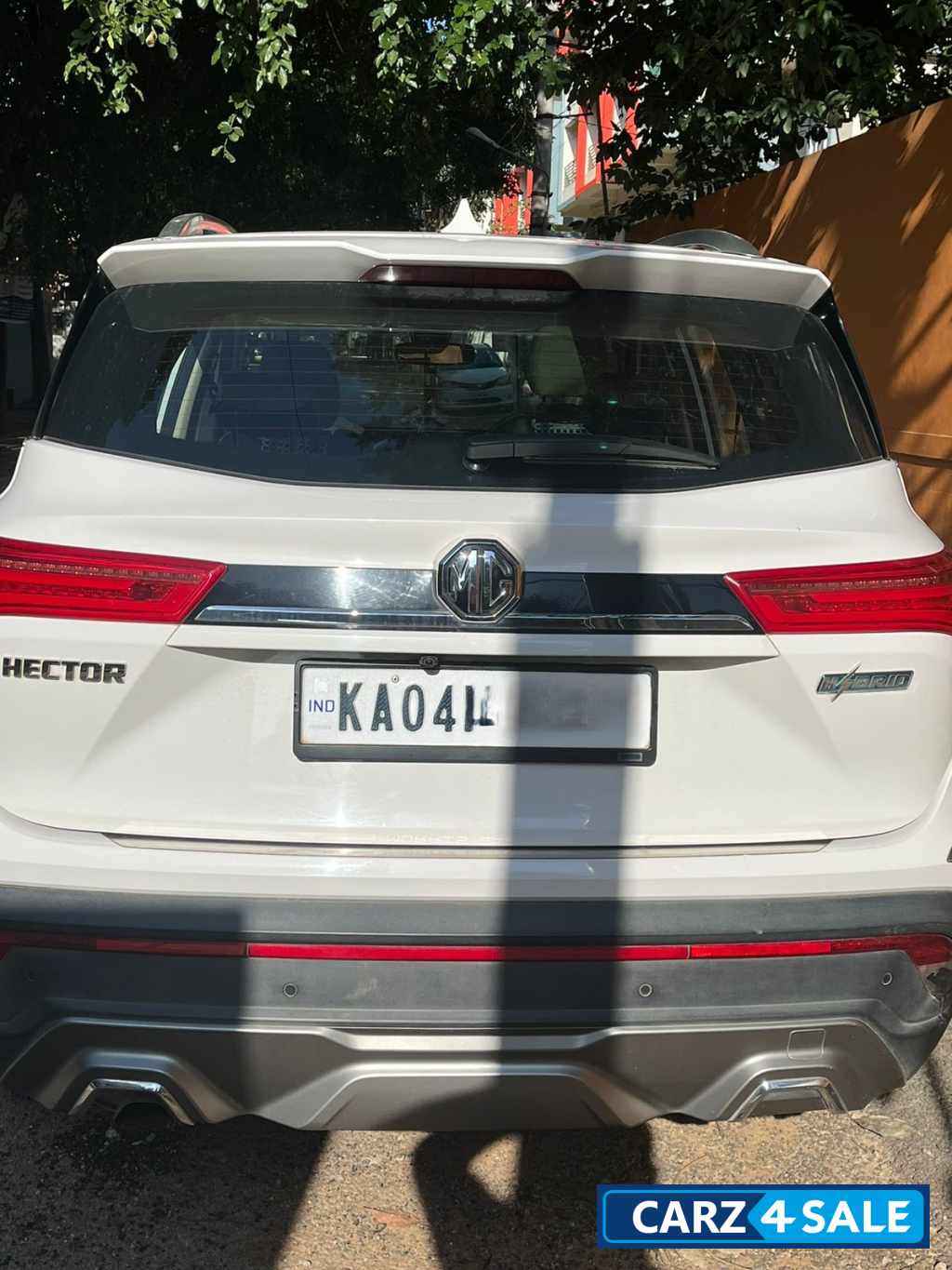 MG Hector PR 1.5MT Hybrid Sharp