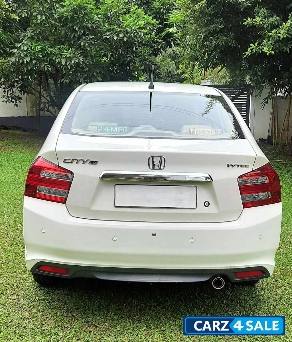 Tafeta White Honda City V MT