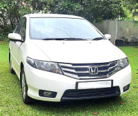 Tafeta White Honda City V MT