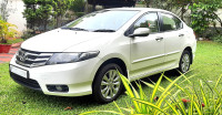 Tafeta White Honda City V MT