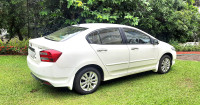 Tafeta White Honda City V MT