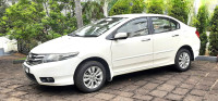 Tafeta White Honda City V MT