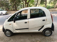 White Tata Nano CX