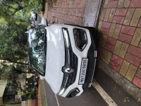 Black And White Renault Kwid Climber AMT (O) Dual Tone