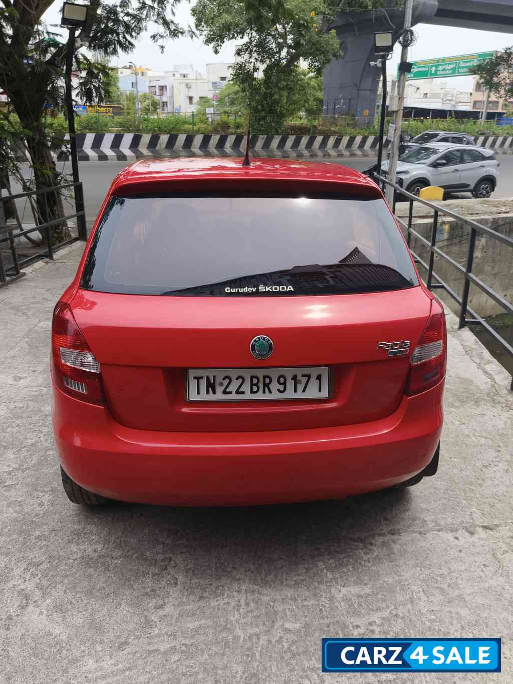 Red Skoda Fabia 1.6L