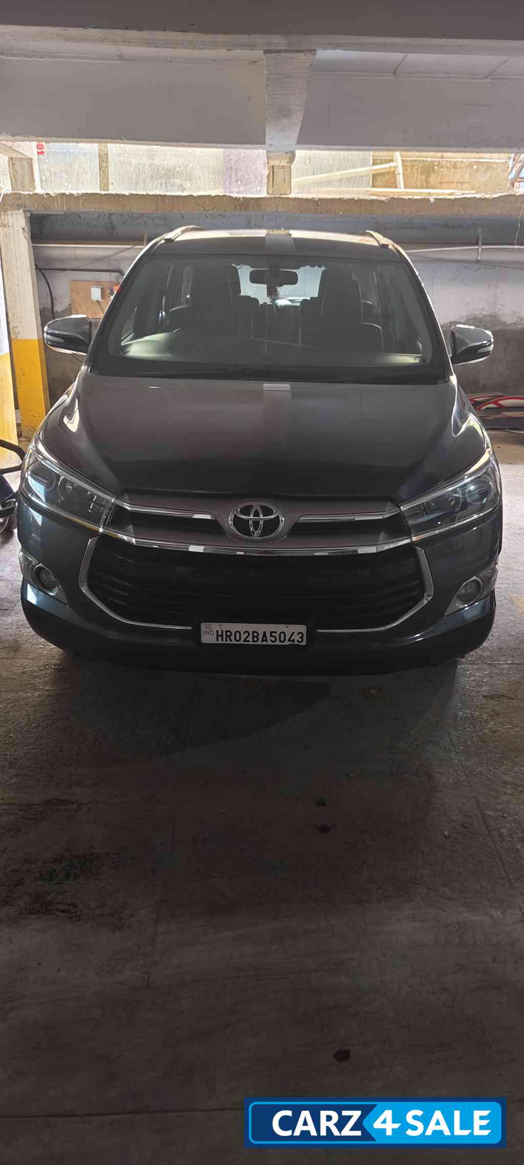 Toyota Innova Innova crysta 2.4 z manual
