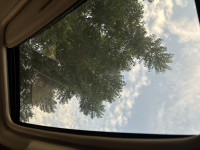 Mahindra XUV 500 W10