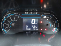 Moonlight Silver Renault Triber RXT PETROL MT 1.0L ECE