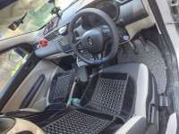 Moonlight Silver Renault Triber RXT PETROL MT 1.0L ECE