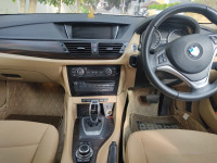 Brown BMW X1 xDrive 20d