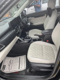 Aurora Black Pearl Kia Seltos HTX