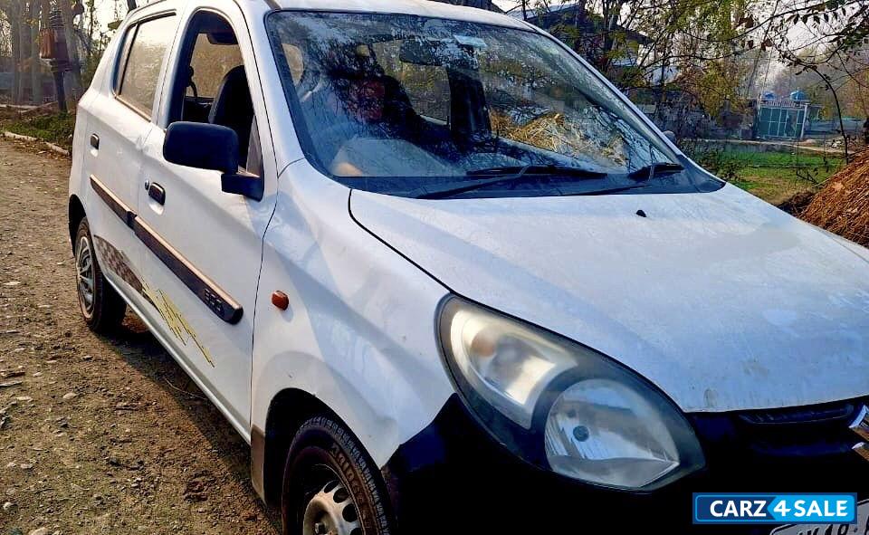 White Maruti Suzuki Alto 800 White Maruti Suzuki Alto 800