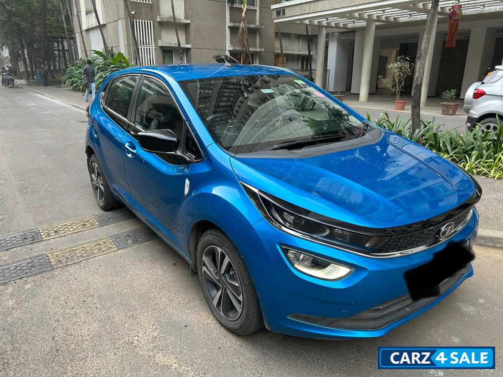 Harbour Blue Tata Altroz XZ Diesel Manual