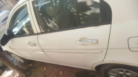 White Hyundai Verna CRDI VGT