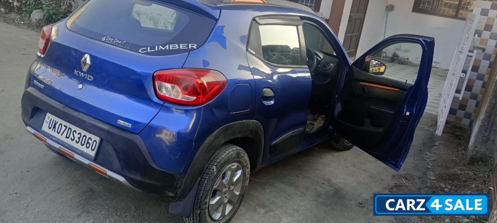 Cosmos Blue Renault Kwid climber 1.0 rxt automatic