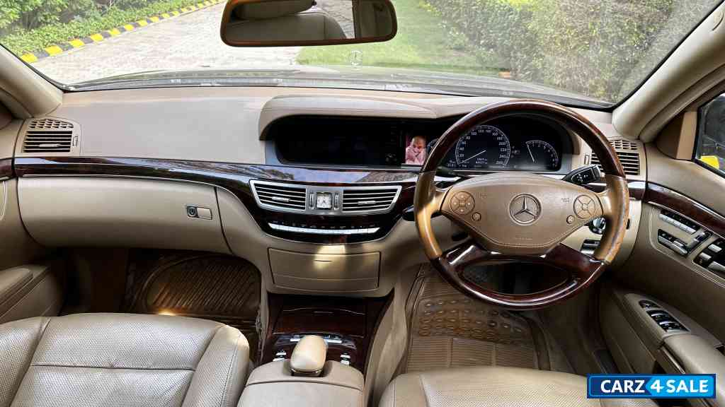 Mercedes-Benz S-Class S-500L